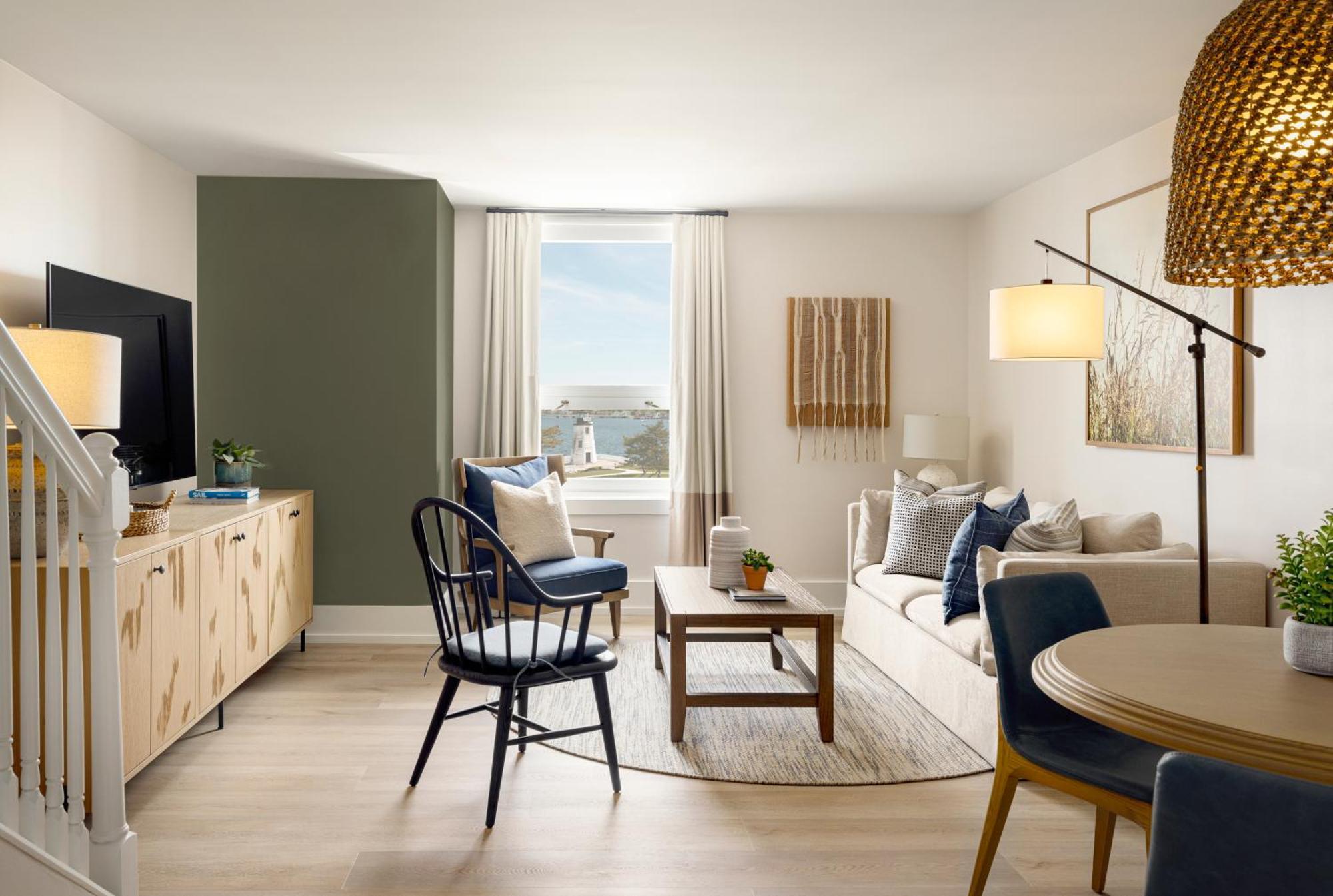 Newport Harbor Island Resort 외부 사진