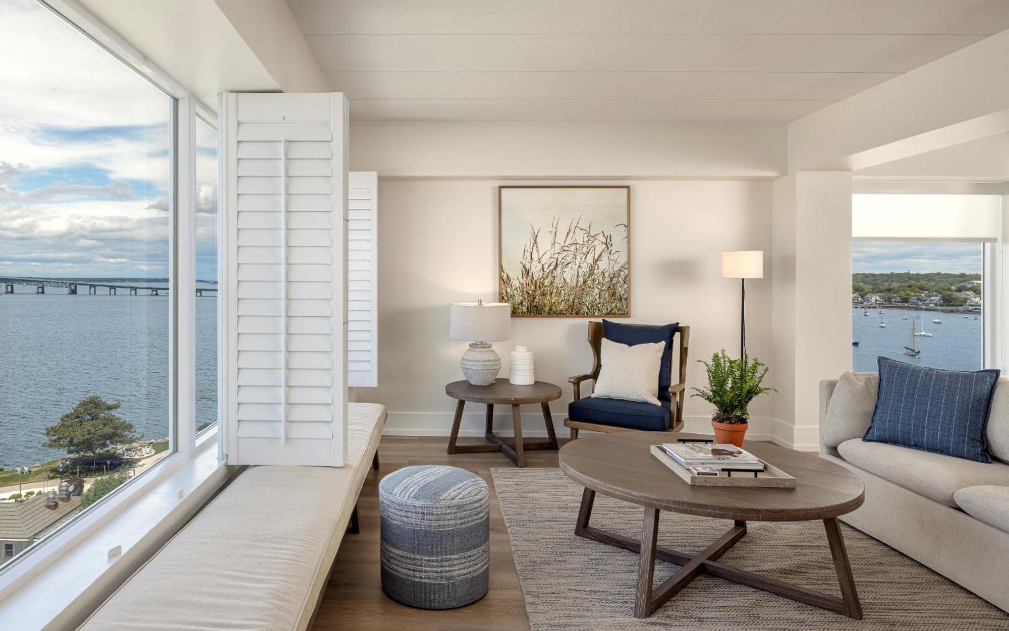 Newport Harbor Island Resort 외부 사진